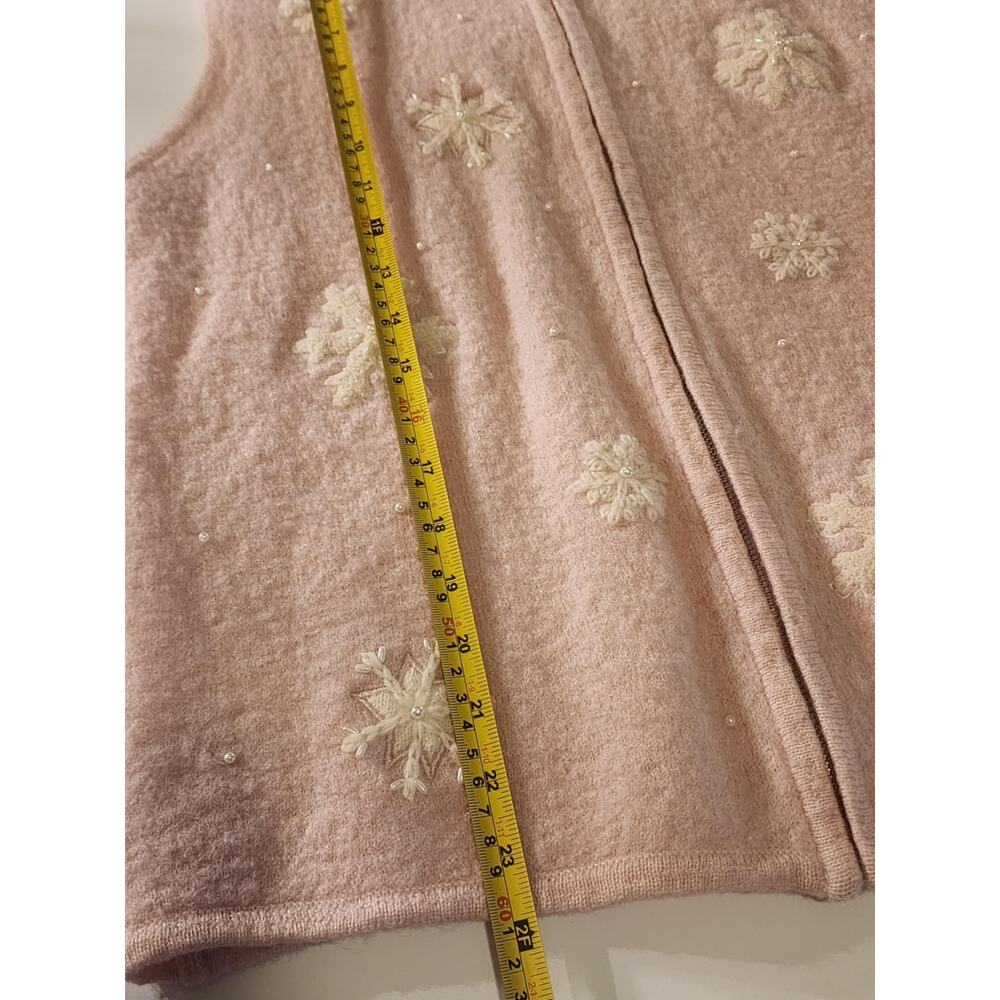 Vintage Mandal Bay 100% Wool Snowflake Sweater, Large, Pink - Picture 5 of 7